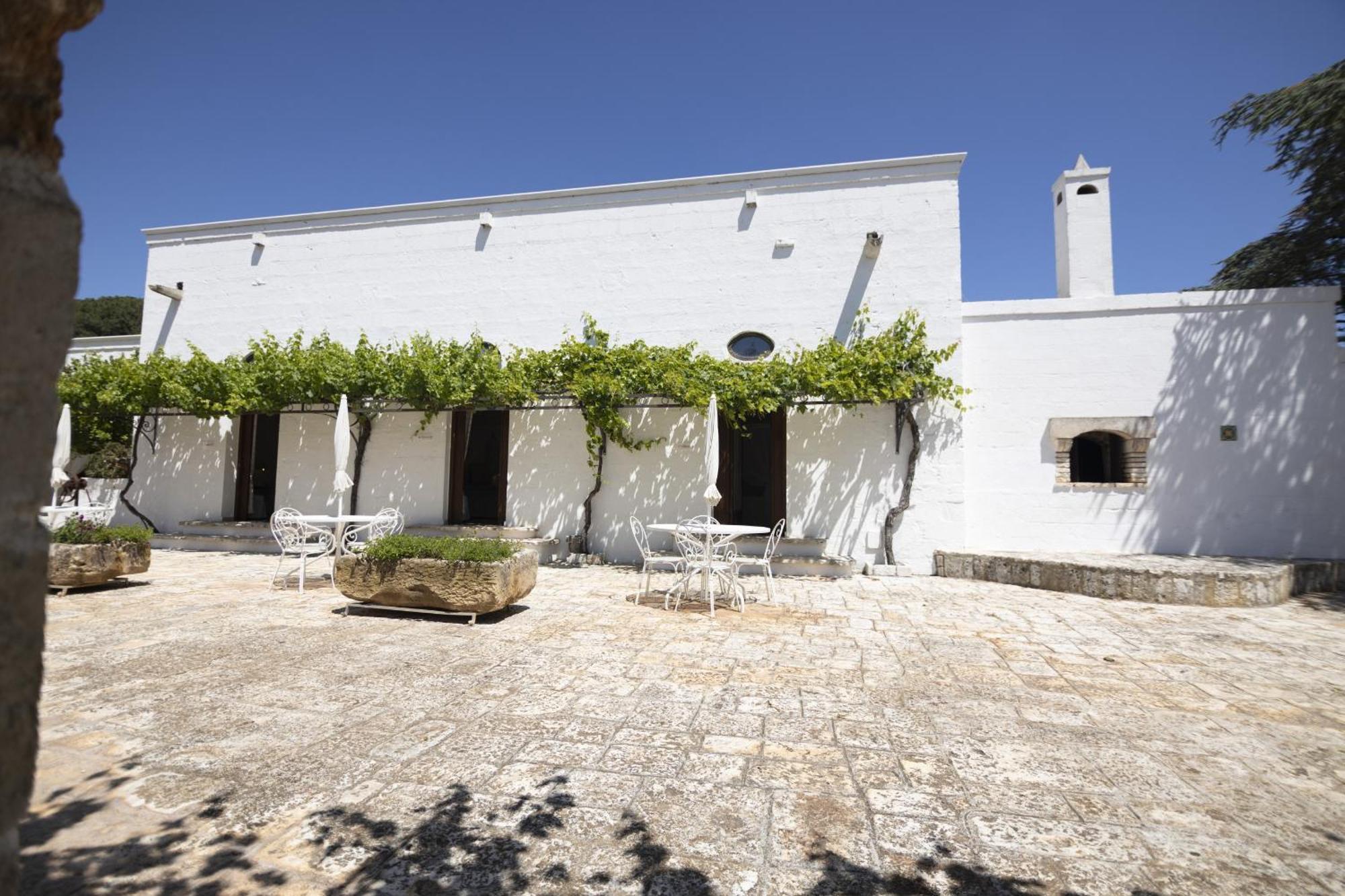 Masseria Palmo Francavilla Fontana Eksteriør billede